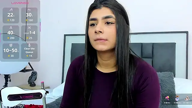 Snapshot of ZiaCalifa chatting on October 15, 2025, 11:54 am ZiaCalifa online show from October 15, 2025, 11:54 am