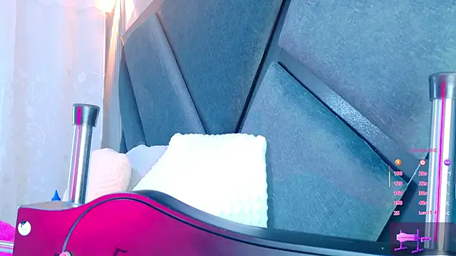 Snapshot of NathaxaLeans chatting on February 14, 2026, 12:13 pm NathaxaLeans online show from February 14, 2026, 12:13 pm