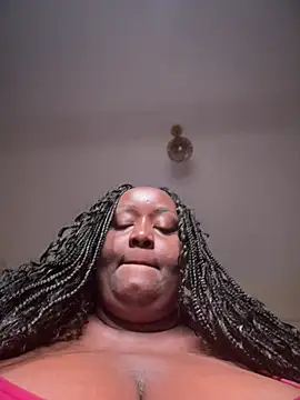 m yummyshish online show from February 10, 2026, 11:20 pm