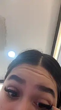 LunaBaker-1 online show from March 18, 2026, 5:21 am