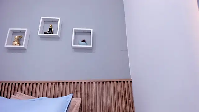 SalommeeT online show from February 1, 2026, 7:18 am