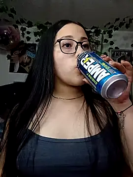 Snapshot of persefone_core chatting on March 11, 2025, 1:16 am persefone core online show from March 11, 2025, 1:16 am