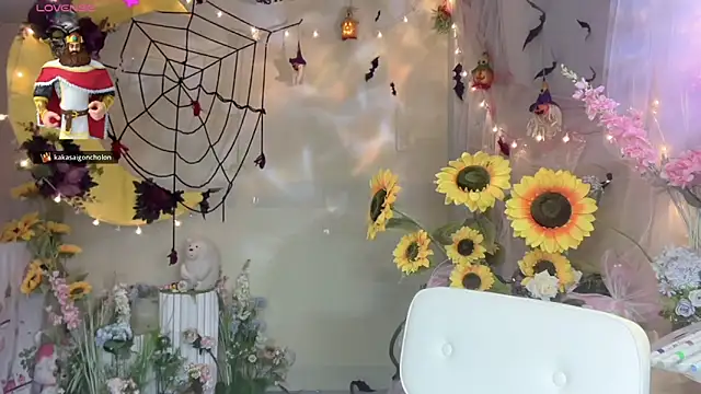 Your-Sunshine online show from October 25, 2025, 5:19 pm