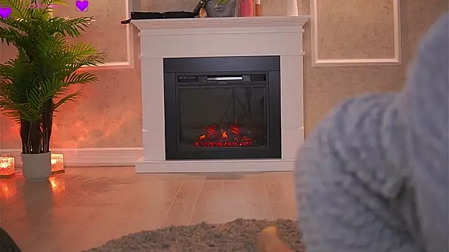 Abbela White online show from December 3, 2025, 6:21 am