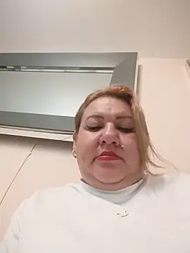 Snapshot of HORNY_MATURE25 chatting on May 23, 2026, 6:01 pm HORNY MATURE25 online show from May 23, 2026, 6:01 pm