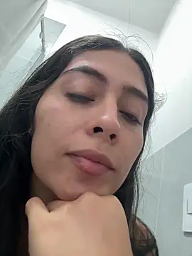 Sophie  Foxxx online show from September 21, 2025, 8:10 pm