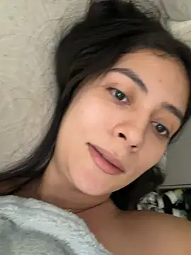 Snapshot of Sophie__Foxxx chatting on April 19, 2026, 2:38 pm Sophie Foxxx online show from April 19, 2026, 2:38 pm