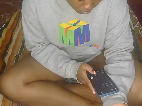 Pretty hazel online show from April 13, 2026, 3:12 am