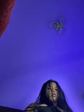 Charly  online show from February 28, 2025, 4:53 pm