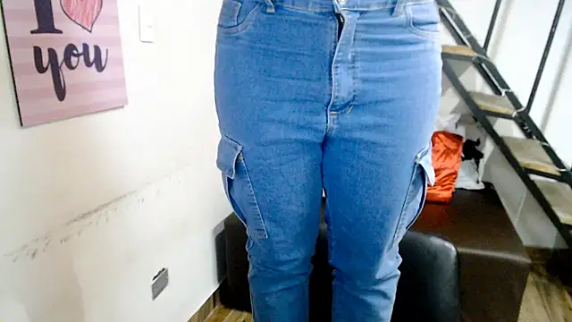 samantha baby  online show from January 25, 2025, 12:06 am