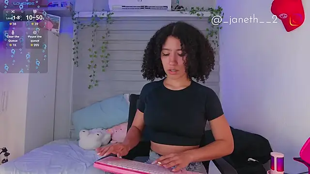 Lovely Janeth online show from January 16, 2026, 12:14 am