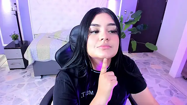 martinasaez online show from March 7, 2026, 1:30 pm