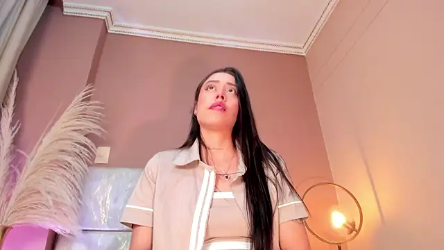 NoraDasilva online show from November 8, 2025, 12:33 am