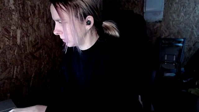 las sweet online show from December 22, 2025, 10:34 am