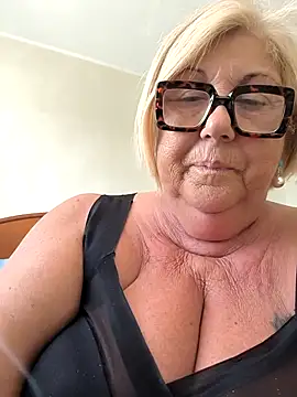 Merilulla online show from April 10, 2026, 2:22 pm