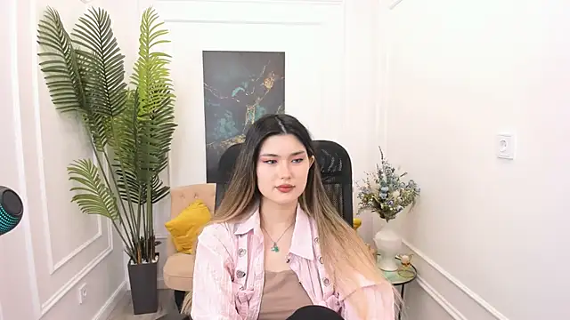 AnneTLi online show from January 18, 2026, 3:21 am