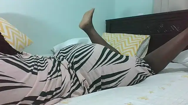 Snapshot of Darkberry chatting on February 19, 2026, 8:27 pm Darkberry online show from February 19, 2026, 8:27 pm