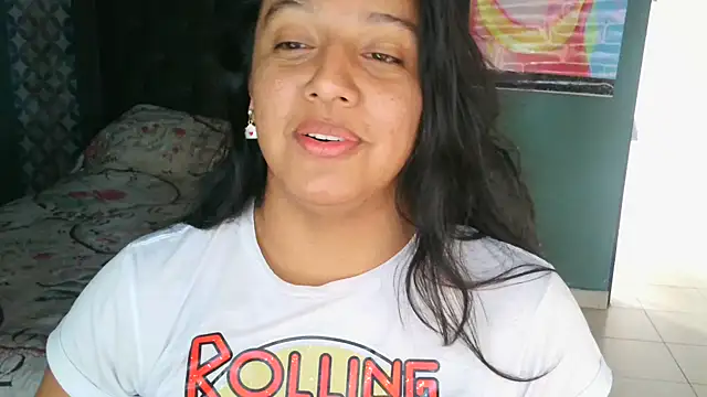 almaswan1 online show from September 16, 2025, 6:09 pm