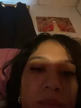 alexxandra ferri  online show from February 6, 2026, 2:53 pm