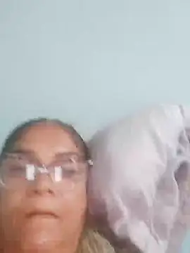 Delicy1 online show from December 9, 2024, 9:05 pm