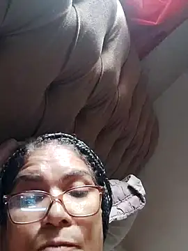 Delicy1 online show from February 9, 2025, 2:40 pm