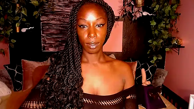 Snapshot of aliviab chatting on November 9, 2025, 12:58 pm aliviab online show from November 9, 2025, 12:58 pm