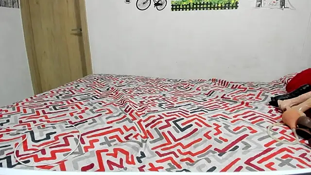 Snapshot of carlos_and_diana chatting on March 6, 2026, 10:28 pm carlos and diana online show from March 6, 2026, 10:28 pm