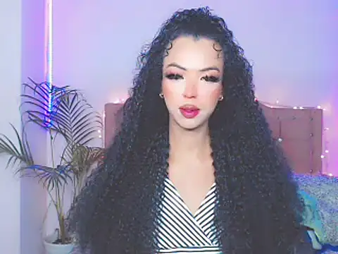 Snapshot of Tanedra_collings chatting on January 16, 2025, 2:51 am Tanedra collings online show from January 16, 2025, 2:51 am