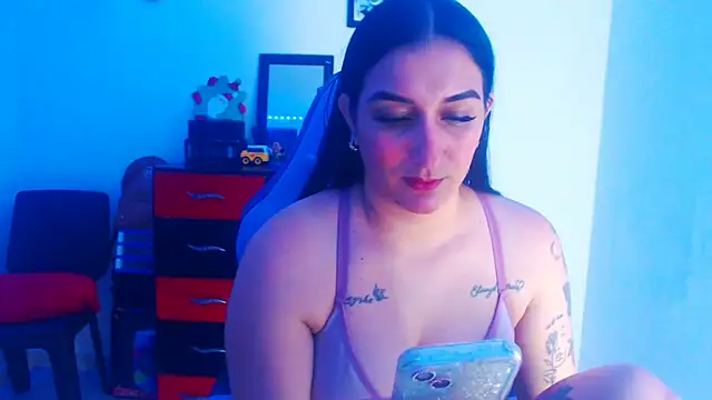 liz dirty online show from November 19, 2025, 10:43 pm