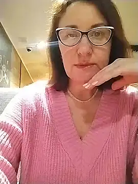 DonnaMagdalena online show from February 26, 2026, 9:14 pm