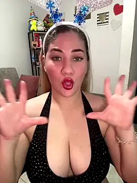 Celestedubois online show from December 16, 2025, 7:08 pm