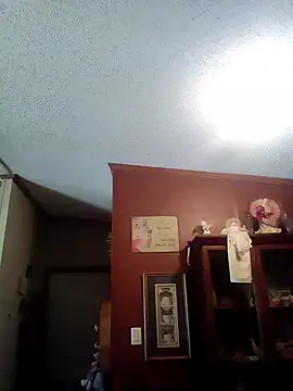 Snapshot of ClydeCan409 chatting on April 11, 2026, 7:18 pm ClydeCan409 online show from April 11, 2026, 7:18 pm