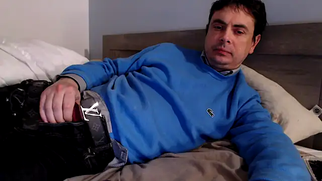 Snapshot of freddy0222222 chatting on April 14, 2026, 8:15 pm freddy0222222 online show from April 14, 2026, 8:15 pm