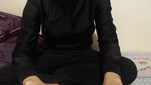 Alexdelarge323 online show from March 10, 2025, 3:09 pm