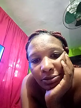 pretty babez online show from November 1, 2025, 12:29 pm