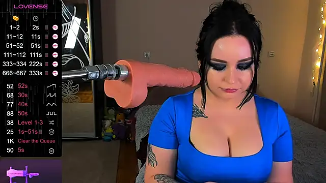 Cherry  Girl online show from February 17, 2026, 9:43 pm