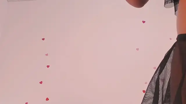 Snapshot of Tina_Rouse2 chatting on September 13, 2025, 4:29 pm Tina Rouse2 online show from September 13, 2025, 4:29 pm