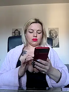 Ladykaos online show from April 8, 2026, 12:16 pm