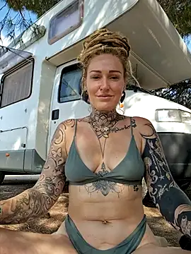 Mira-Grey89 online show from June 24, 2026, 2:27 pm