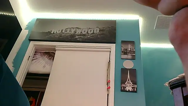 Snapshot of TheGAPEgatsby92 chatting on May 31, 2026, 6:09 pm TheGAPEgatsby92 online show from May 31, 2026, 6:09 pm