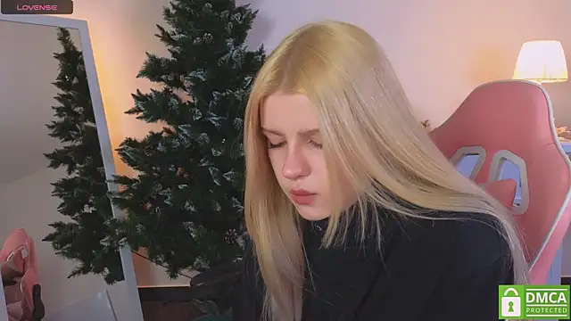 Grace and  Jacob online show from December 12, 2024, 9:48 pm