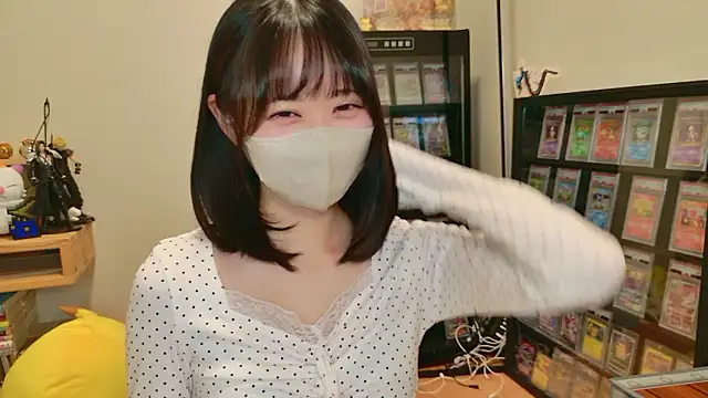 HIKARI x0 online show from December 16, 2025, 2:11 pm