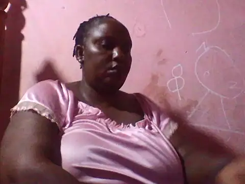Snapshot of big_clits chatting on June 12, 2026, 6:01 am big clits online show from June 12, 2026, 6:01 am