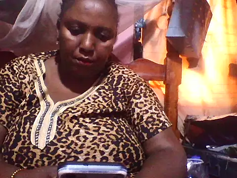 Snapshot of big_clits chatting on July 12, 2026, 6:04 am big clits online show from July 12, 2026, 6:04 am