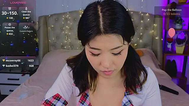 Wendy  Hills online show from December 16, 2024, 3:54 pm