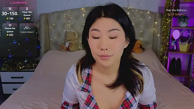 Wendy  Hills online show from December 20, 2024, 12:38 pm