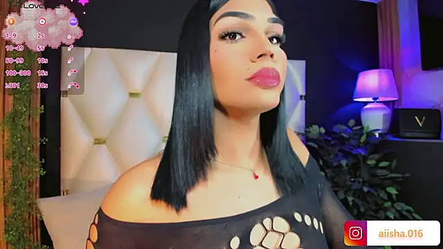 Snapshot of AiishaRose chatting on March 20, 2026, 3:55 am AiishaRose online show from March 20, 2026, 3:55 am