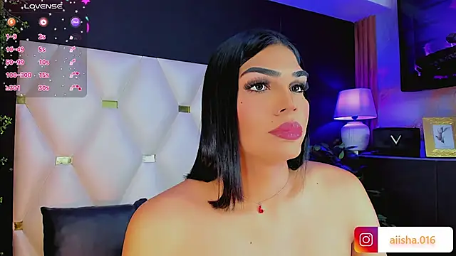 Snapshot of AiishaRose chatting on March 21, 2026, 8:19 am AiishaRose online show from March 21, 2026, 8:19 am