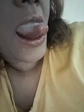 Snapshot of Indianpleasure300 chatting on October 1, 2025, 3:51 pm Indianpleasure300 online show from October 1, 2025, 3:51 pm