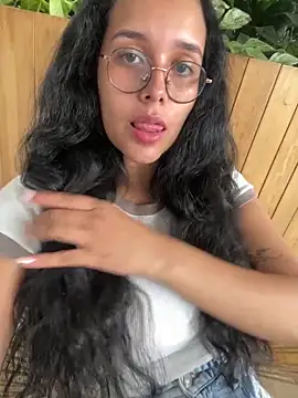 Annya-sweet online show from March 10, 2025, 2:37 pm